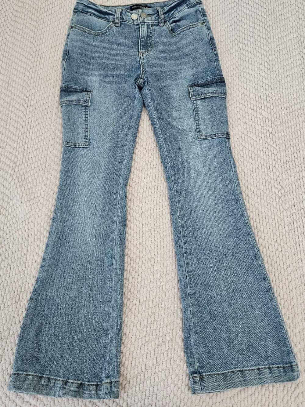 Vanilla Star Girls Light Wash Flare Cargo Jeans Adjustable Waist Size 12